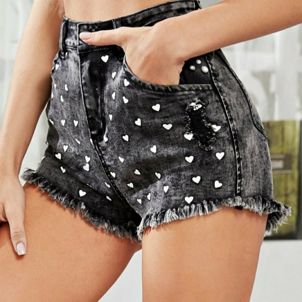 🖤 Black Hearts Denim Shorts 🖤 - Picture 2 of 11